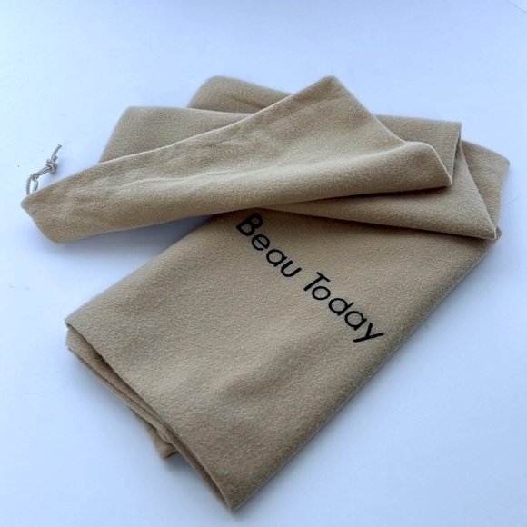 💥SALE💥 Beau Today Chain Leather Loafers Size 7.5 - Picture 9 of 9